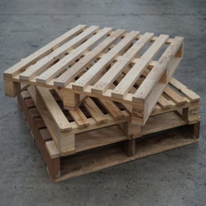 how to take apart a wood pallet without breaking the boards